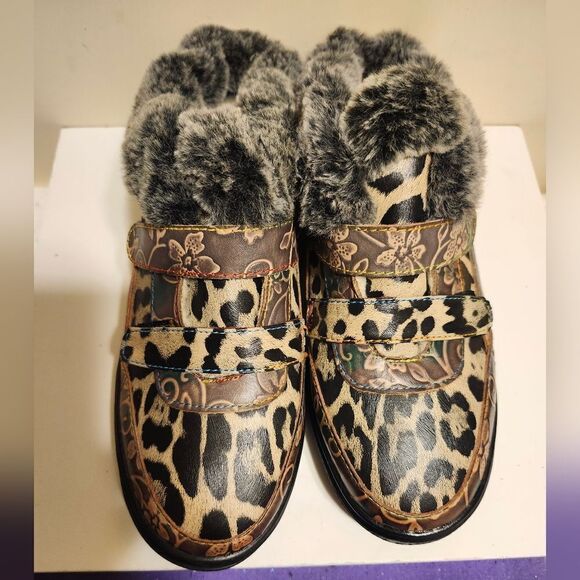 Brand New L’Artiste Spring Step "Lamya" Leather Fur-lined Mule Sz.7/37 Ret.$110 - Picture 5 of 12